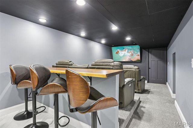 74 Horseshoe Lane, Litchfield, IL 62056