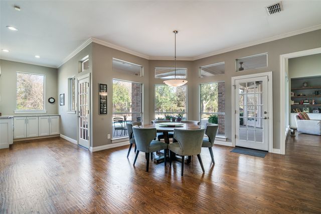 202 Carriage Hill Lane, Heath, TX 75032