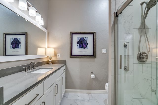 202 Carriage Hill Lane, Heath, TX 75032