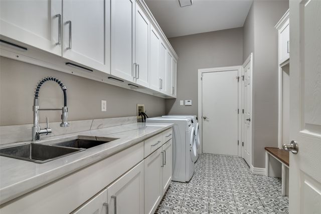 202 Carriage Hill Lane, Heath, TX 75032