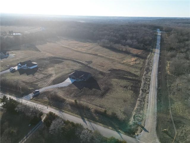 710 NW 1501 Road, Holden, MO 64040