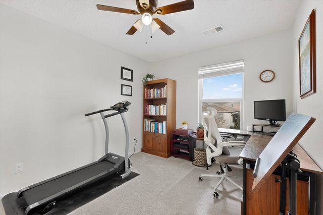 2334 Vista De Colinas Drive SE, Rio Rancho, NM 87124
