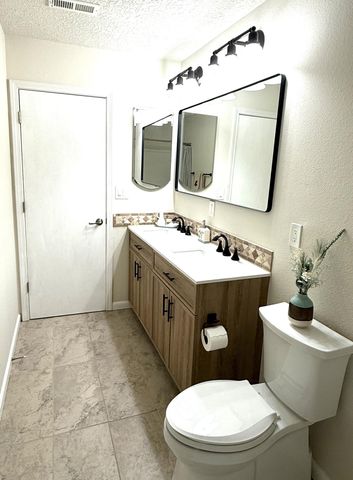 2334 Vista De Colinas Drive SE, Rio Rancho, NM 87124