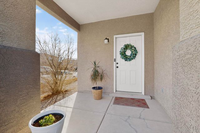 2334 Vista De Colinas Drive SE, Rio Rancho, NM 87124