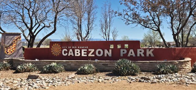 2334 Vista De Colinas Drive SE, Rio Rancho, NM 87124