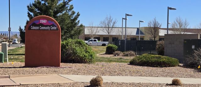 2334 Vista De Colinas Drive SE, Rio Rancho, NM 87124