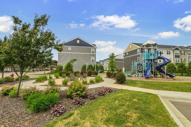 15577 Everglade Avenue, Apple Valley, MN 55124