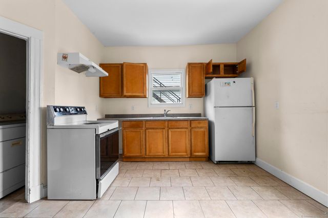 47 Sisson Avenue, Hartford, CT 06106