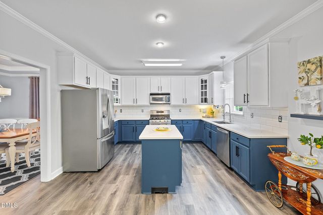 2800 Carriage Meadows Drive, Wake Forest, NC 27587