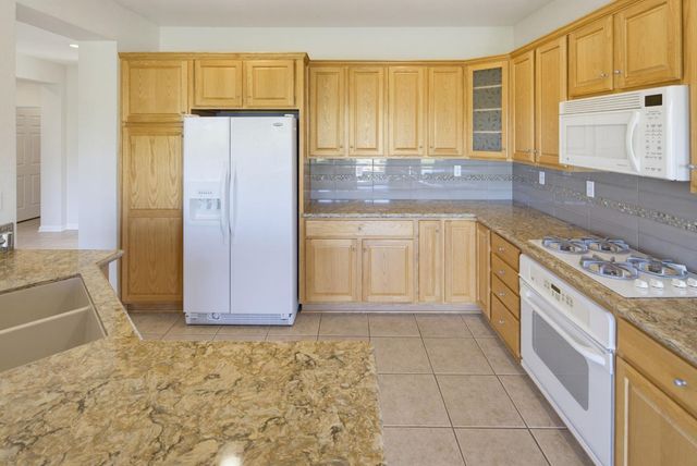 2341 Stepping Stone Ln, Lincoln, CA 95648