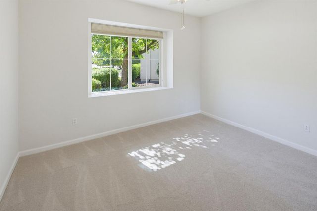 2341 Stepping Stone Ln, Lincoln, CA 95648