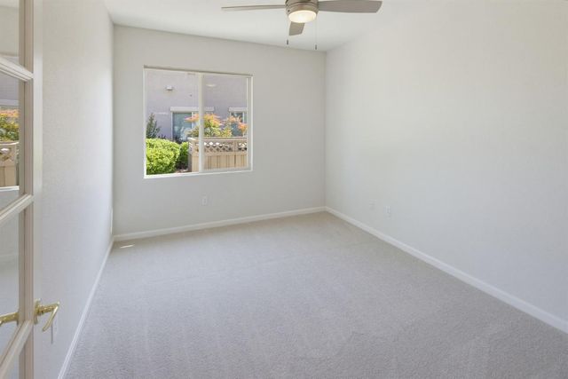 2341 Stepping Stone Ln, Lincoln, CA 95648