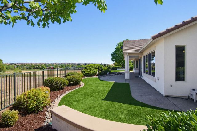 2341 Stepping Stone Ln, Lincoln, CA 95648