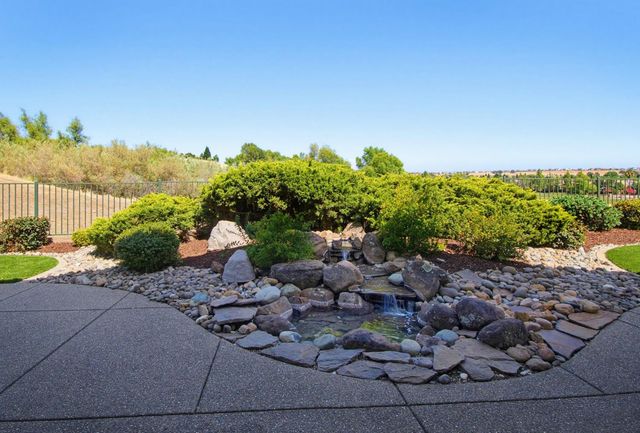 2341 Stepping Stone Ln, Lincoln, CA 95648