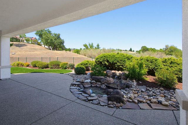 2341 Stepping Stone Ln, Lincoln, CA 95648