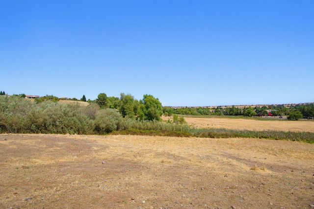 2341 Stepping Stone Ln, Lincoln, CA 95648