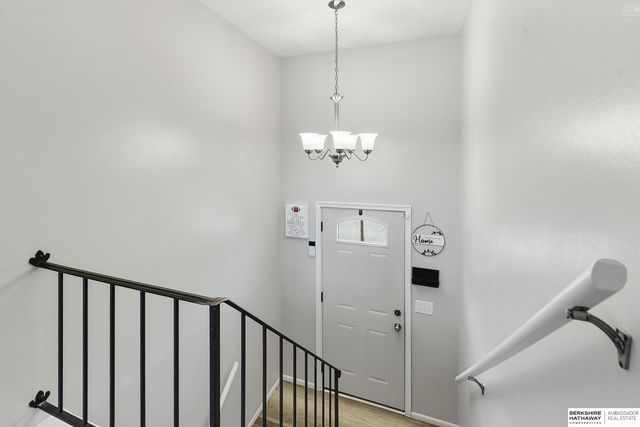 13305 S 20th Avenue, Bellevue, NE 68123