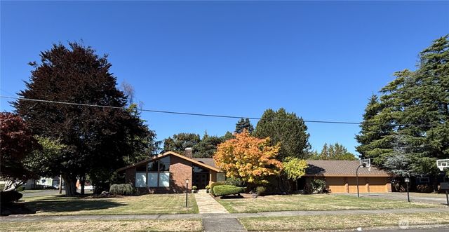 720 1st Street, Hoquiam, WA 98550