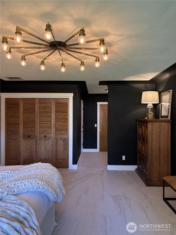 720 1st Street, Hoquiam, WA 98550