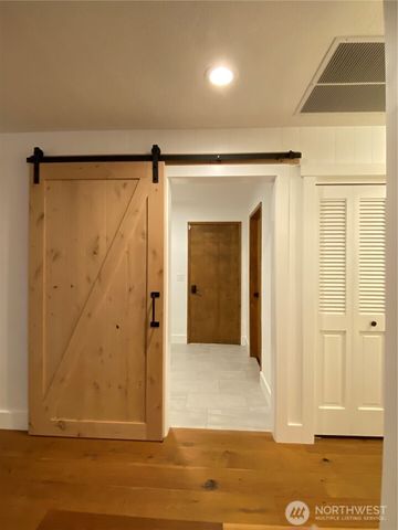 720 1st Street, Hoquiam, WA 98550