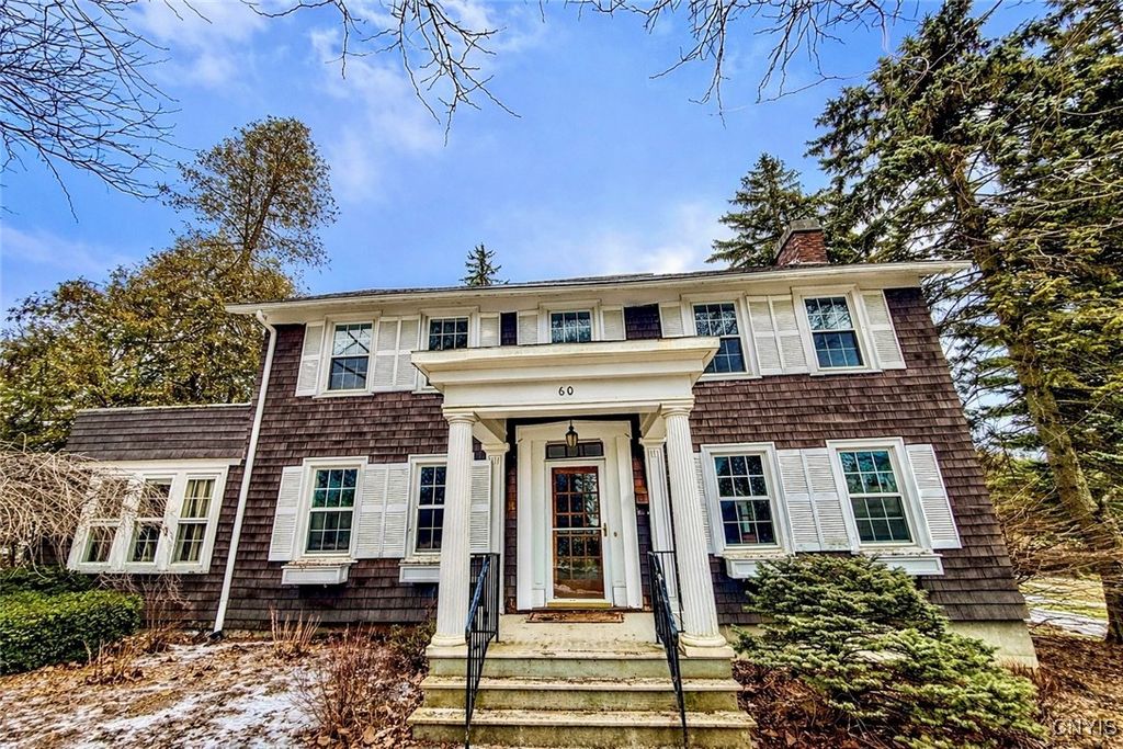 60 Sullivan Street, Cazenovia, NY 13035