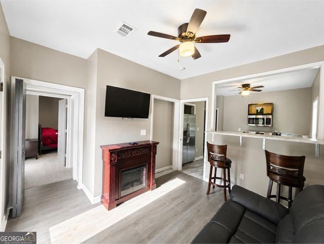 5589 River Road B, Ellenwood, GA 30294