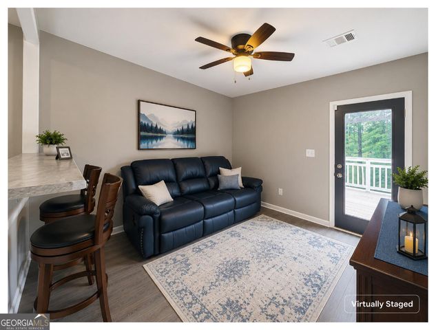 5589 River Road B, Ellenwood, GA 30294