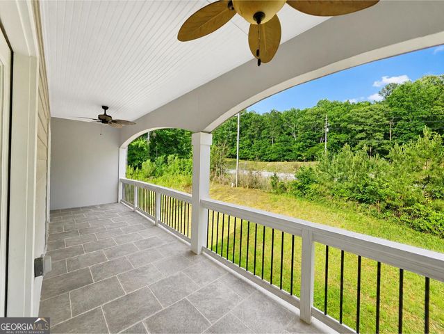 5589 River Road B, Ellenwood, GA 30294