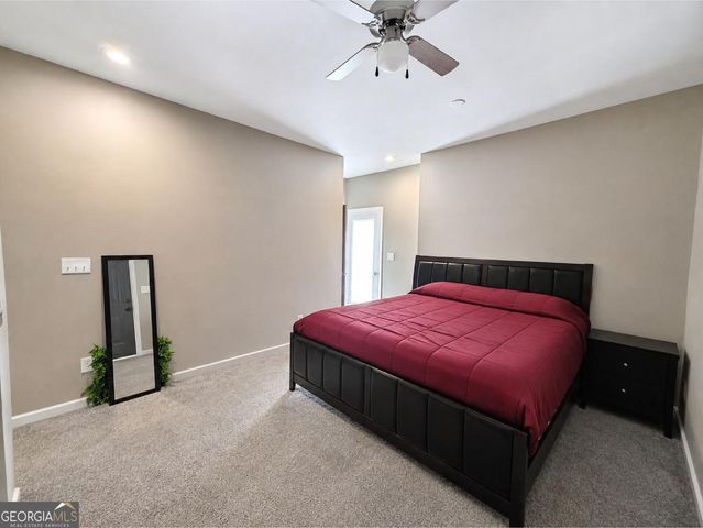 5589 River Road B, Ellenwood, GA 30294