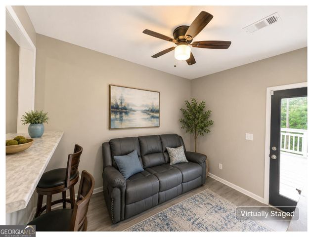 5589 River Road B, Ellenwood, GA 30294