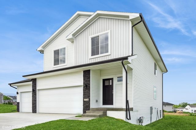 5664 Brook View Avenue, Des Moines, IA 50317
