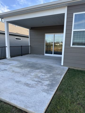 1021 Royal Gorge Pvt Ct, Gallatin, TN 37066