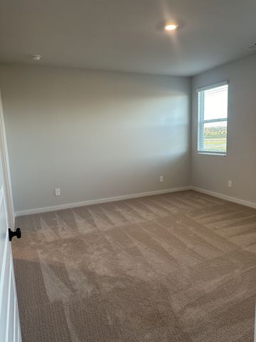 1021 Royal Gorge Pvt Ct, Gallatin, TN 37066