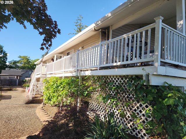 5321 Se WELCH Rd, Gresham, OR 97080