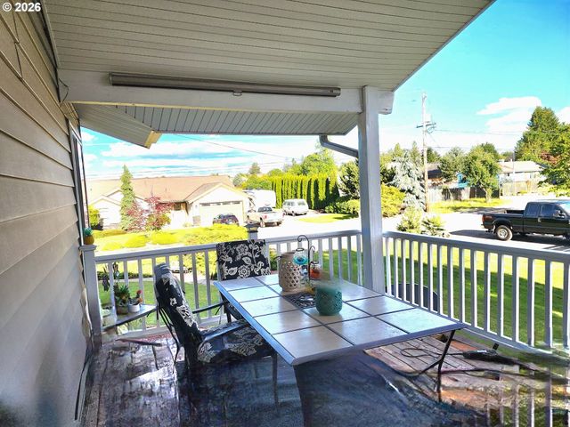 5321 Se WELCH Rd, Gresham, OR 97080