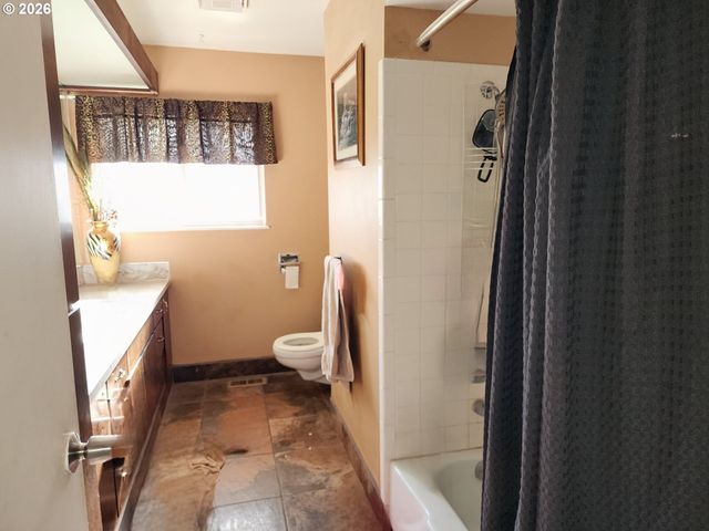 5321 Se WELCH Rd, Gresham, OR 97080