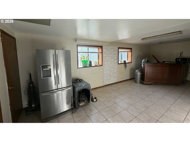 5321 Se WELCH Rd, Gresham, OR 97080