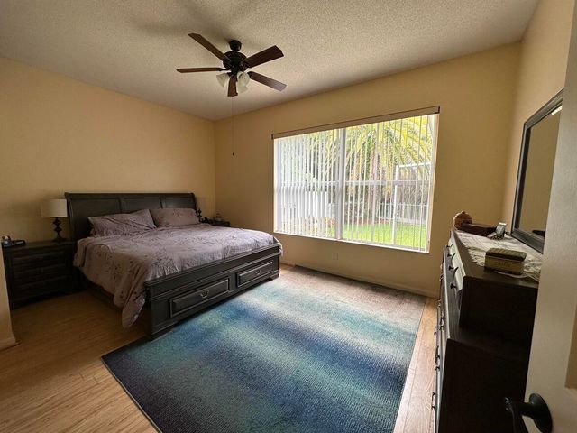 7461 SE Autumn Lane, Hobe Sound, FL 33455