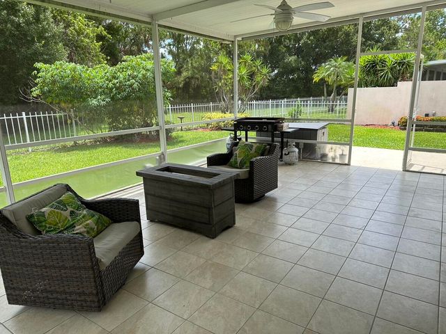 7461 SE Autumn Lane, Hobe Sound, FL 33455
