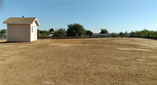 16790 Sycamore, Hesperia, CA 92345