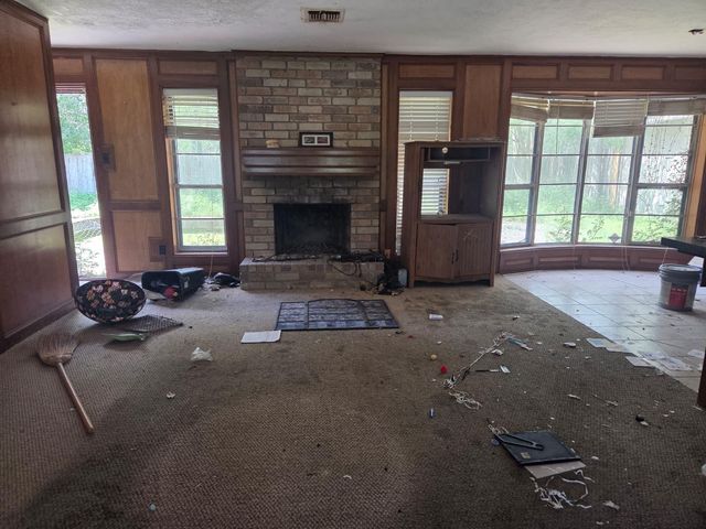 6911 Oak Bough Drive, Houston, TX 77088