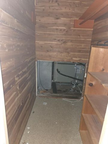 6911 Oak Bough Drive, Houston, TX 77088