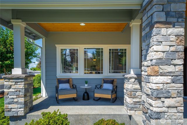 3139 Oas Drive W, University Place, WA 98466