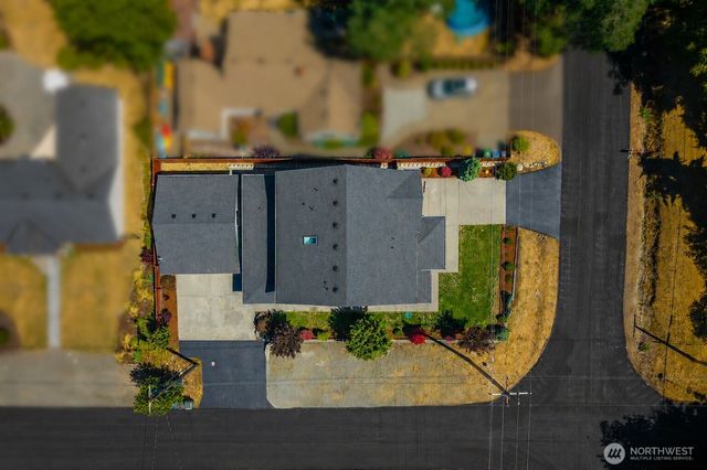 3139 Oas Drive W, University Place, WA 98466
