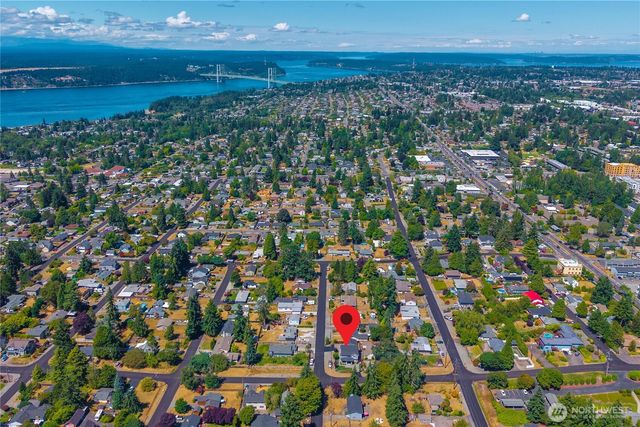 3139 Oas Drive W, University Place, WA 98466