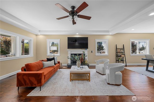3139 Oas Drive W, University Place, WA 98466