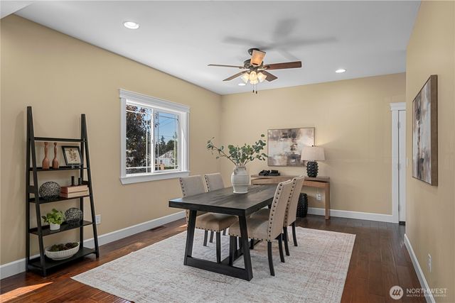 3139 Oas Drive W, University Place, WA 98466