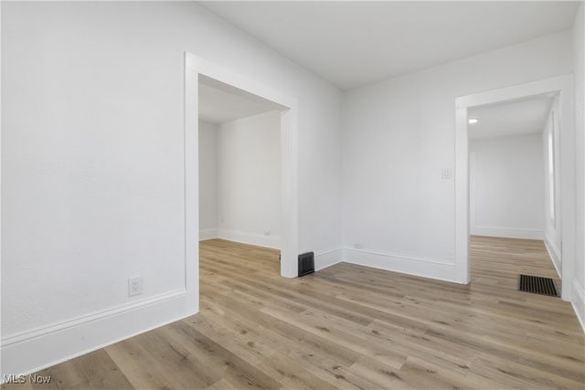 207 W 13th Street, Lorain, OH 44052