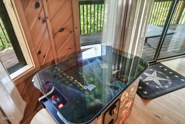 3152 Hatcher Top Road, Sevierville, TN 37862