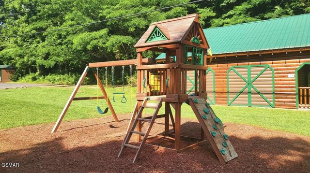 3152 Hatcher Top Road, Sevierville, TN 37862